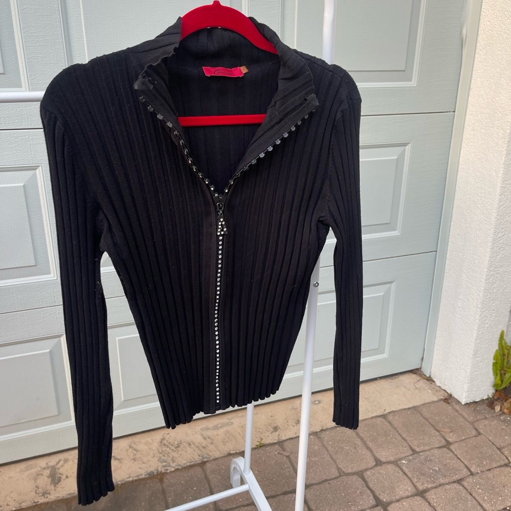 Carina wide ribbed rhinestone zippered front sweater🌻